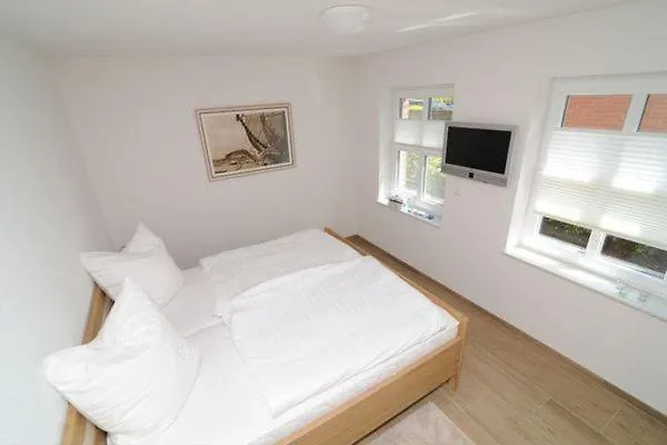 Апартаменты Muehlenblick 02 *